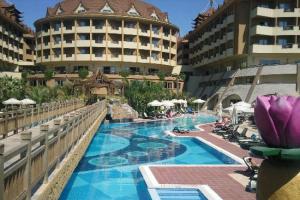 Royal Dragon Hotel Evrenseki